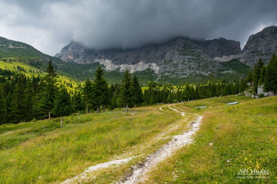 Bouřka nad Jof di Montasio