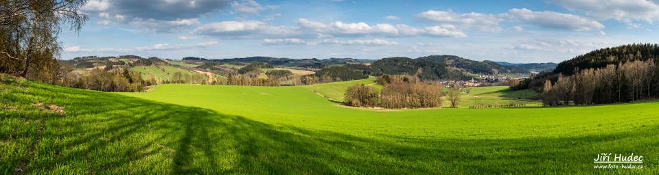 Jarní panorama nad Jimramovem