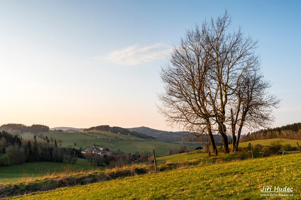 Jarní večer nad Pavlovicemi 2