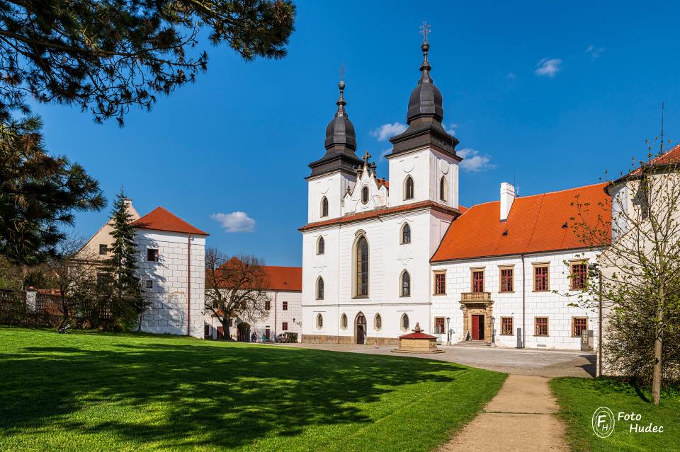 Jarní zámek Třebíč 2