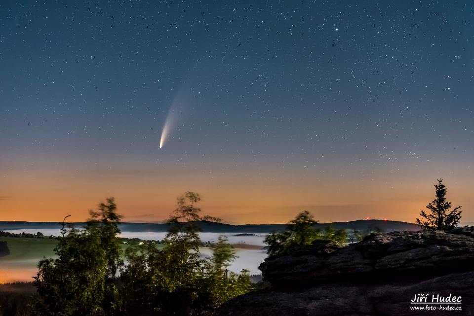 Kometa Neowise nad Paseckou skálou 3