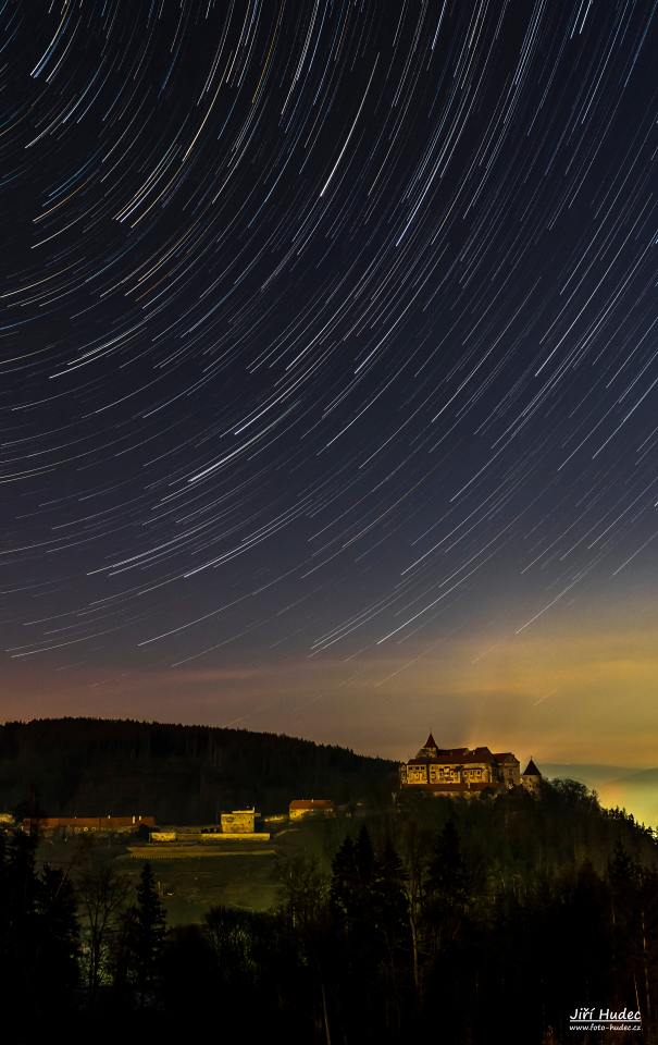 Komety nad Pernštejnem