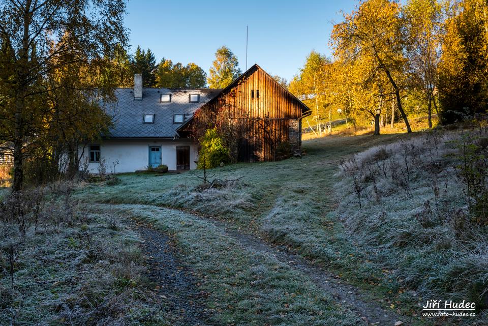 Mrazivá cesta kolem chaloupky na Křižánkách 1