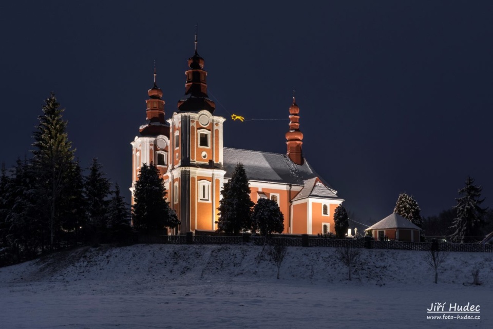 Noční kostel sv. Bartoloměje v Rozsochách