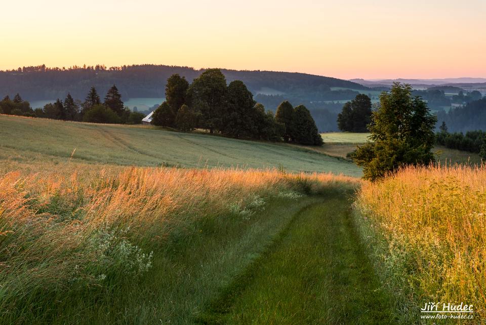 Ranní cesta ke zřícenině kláštera sv. Máří Magdalény