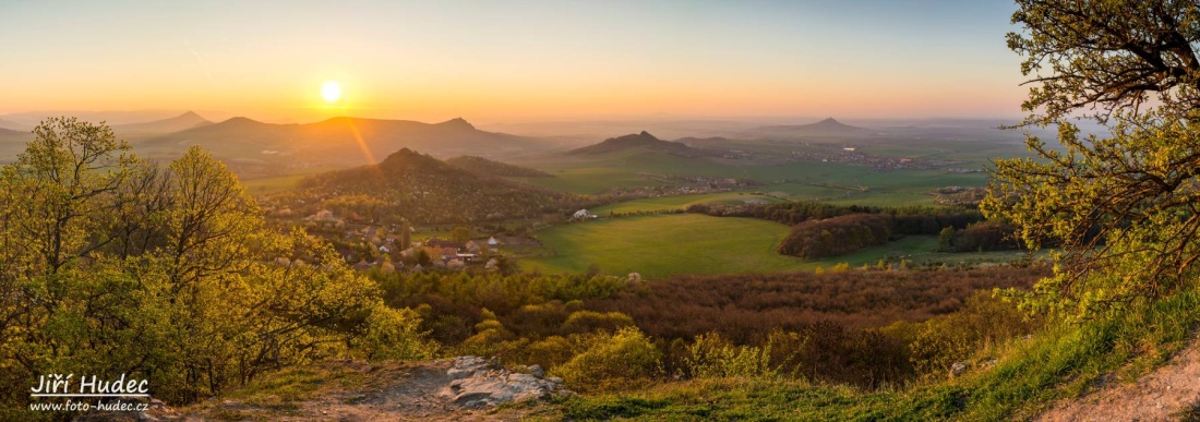 Ranní panorama z Oltáříku 2