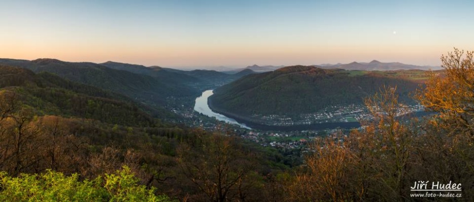 Ranní panorama z Vysokého Ostrého