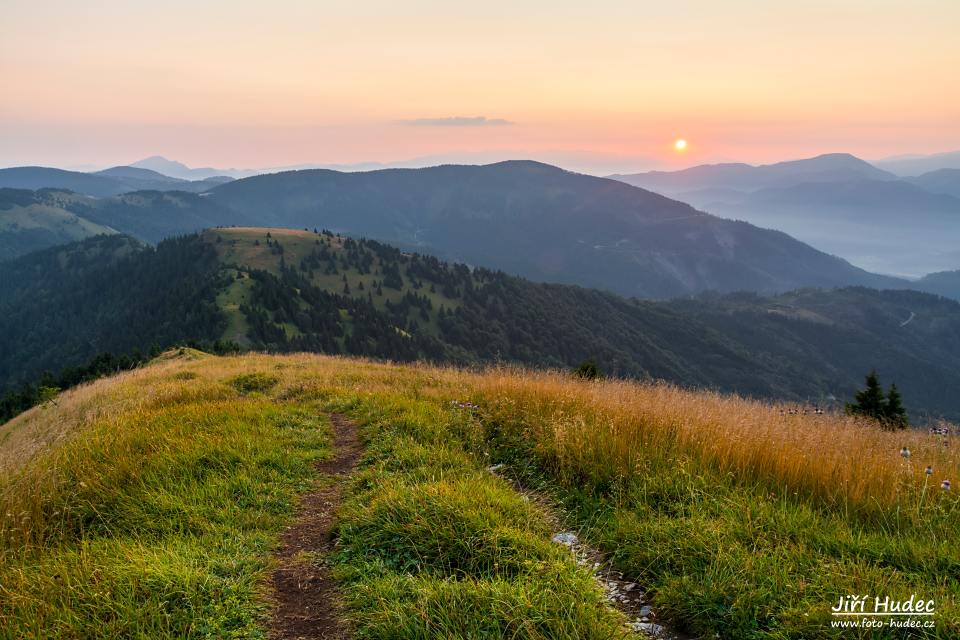 Velká Fatra - východ slunce z Rakytova