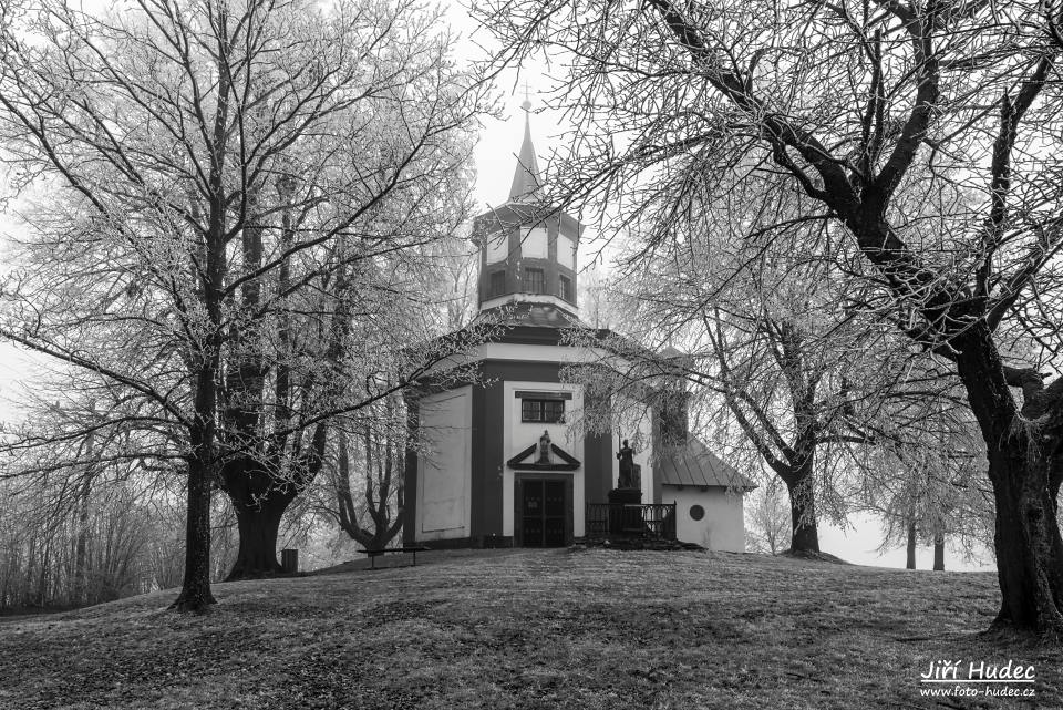 Zmrzlá kaple sv. Jana Nepomuckého - Hartmanice 4