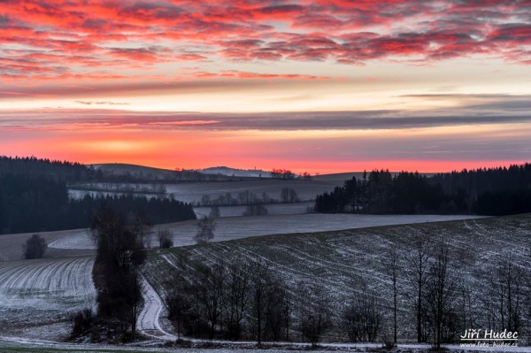 Červánky nad Karasínem