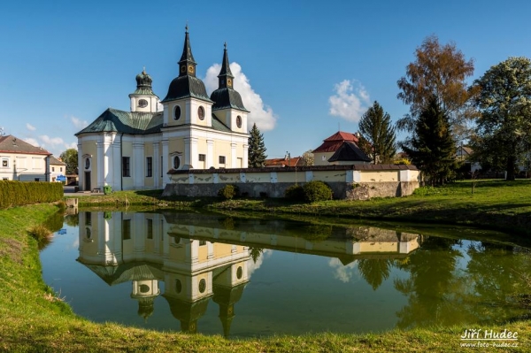 Jarní kostel sv. Václava ve Zvoli