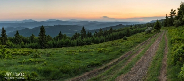 Ranní panorama z Javorníků