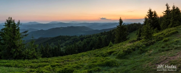 Ranní panorama ze Stratence