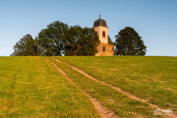 Večerní kostel sv. Matouše 1