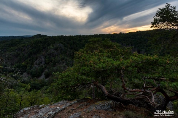 Večerní výhled na Kraví horu