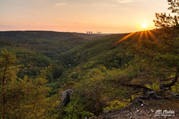 Západ slunce nad Dukovany 2