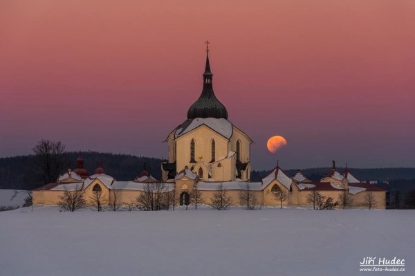 Zatmění měsíce nad Zelenou horou